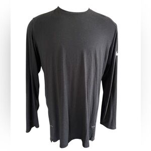 NIKE DriFIT Black Longsleeve Lightweight Basketball Shirt Performance Size XL
